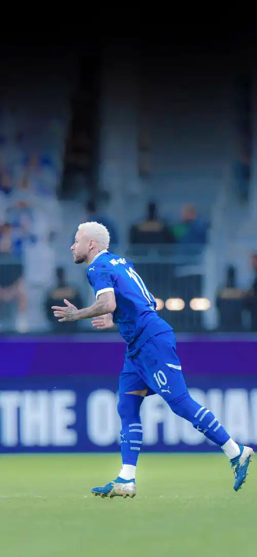 目光回到焦 目光回到焦